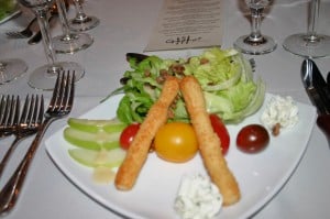 gourmet-wedge-salad gourmet-wedge-salad