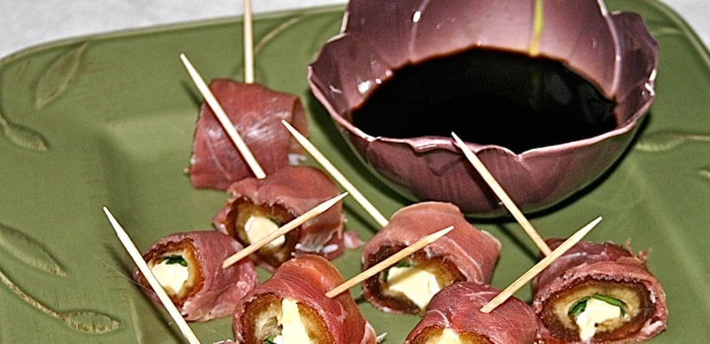 prosciutto-wrapped-stuffed-dates-recipe