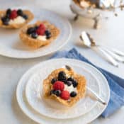 Pecan Cookie Cups with Rum-White Chocolate mousse and berries