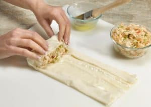 Seafood-Bundle-Rolling-Phyllo-process