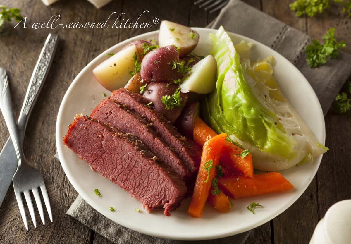 corned-beef-cabbage-www.seasonedkitchen.com_.jpg